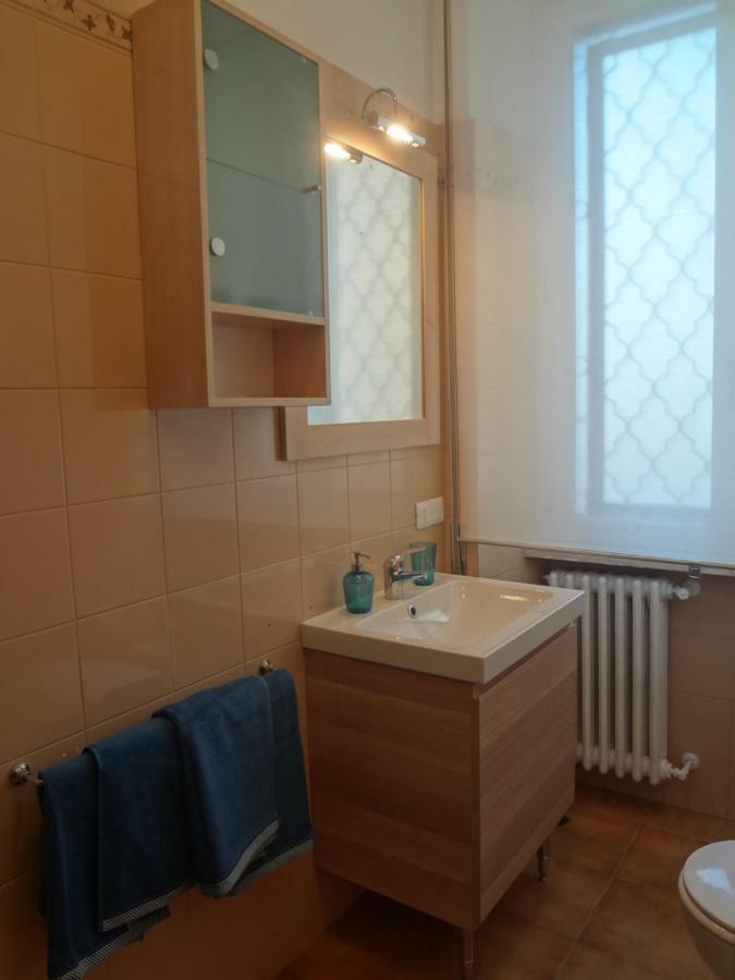 Accademia Apartment ลีวอร์โน ภายนอก รูปภาพ
