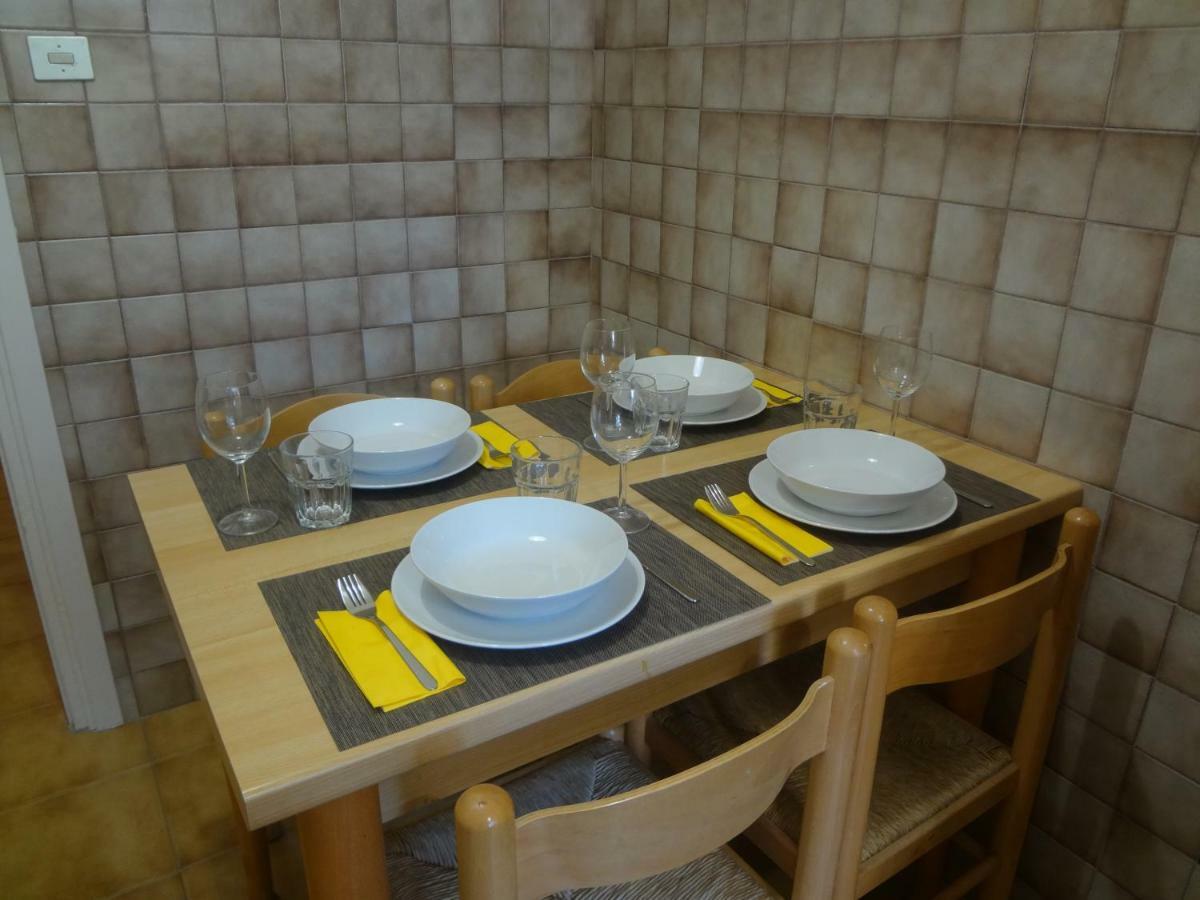 Accademia Apartment ลีวอร์โน ภายนอก รูปภาพ
