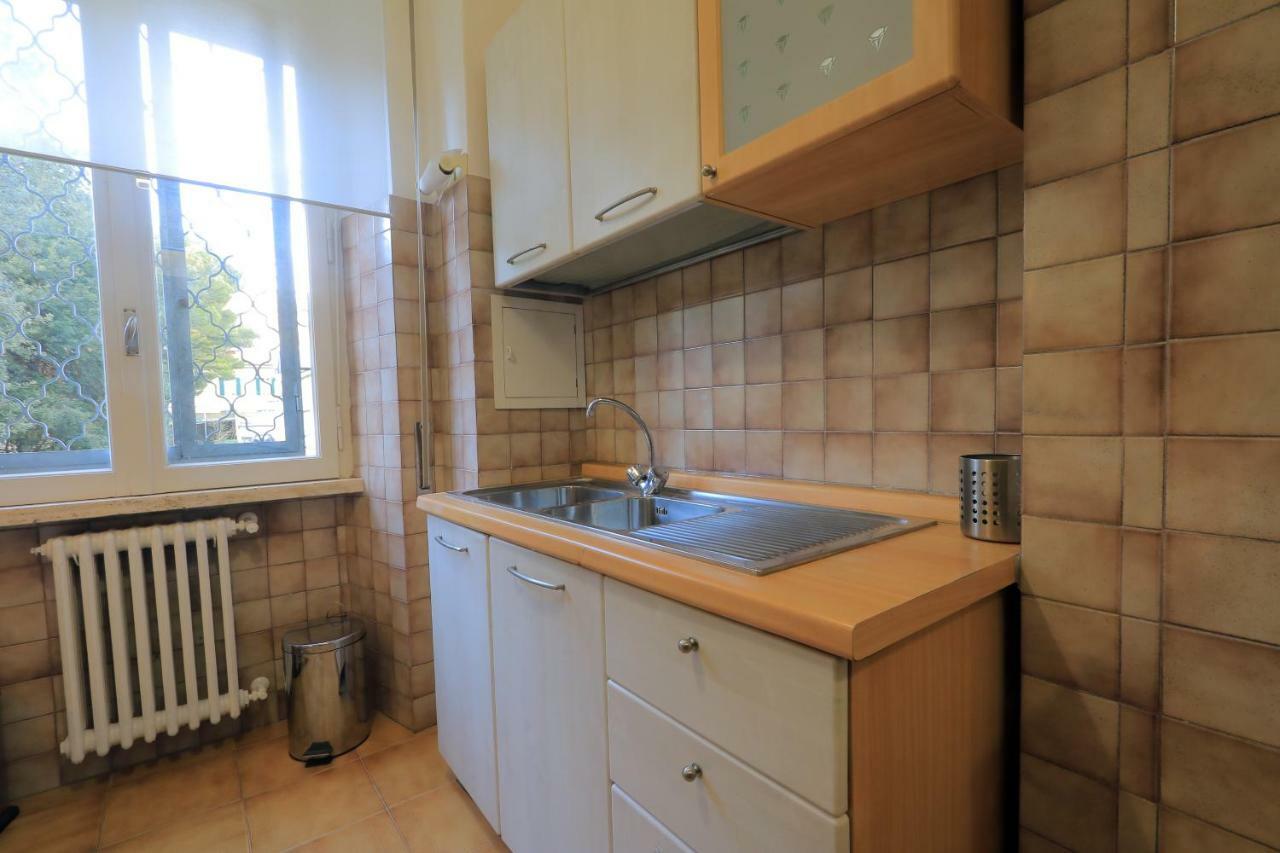 Accademia Apartment ลีวอร์โน ภายนอก รูปภาพ
