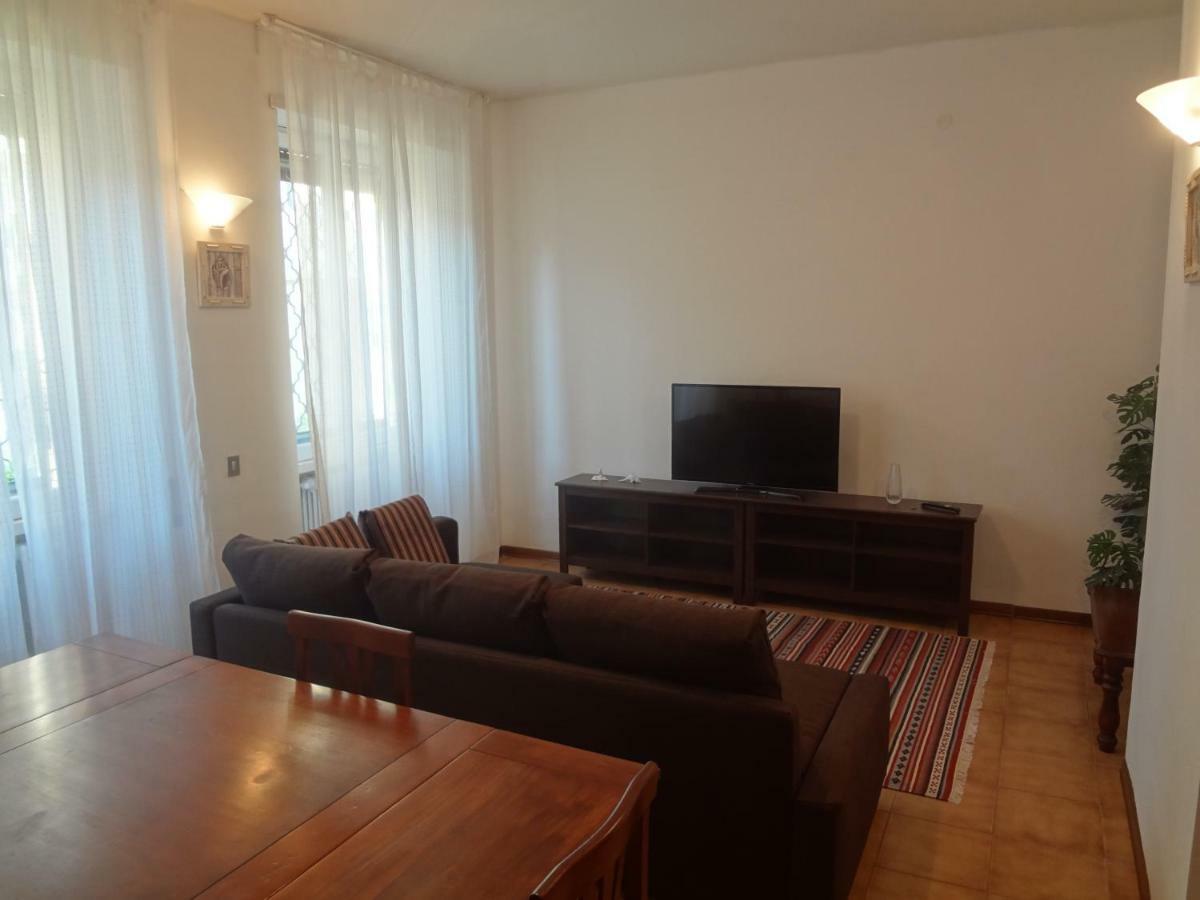 Accademia Apartment ลีวอร์โน ภายนอก รูปภาพ